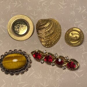 Vintage Gold and Red Brooch Set